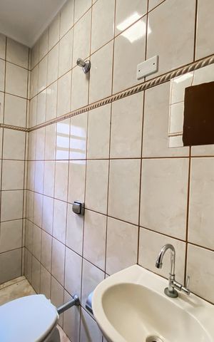 Casa para alugar com 150m², 3 quartos e 2 vagas Casa para alugar com 150m², 3 quartos e 2 vagasLavabo