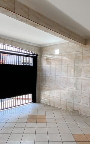 Casa para alugar com 150m², 3 quartos e 2 vagas Casa para alugar com 150m², 3 quartos e 2 vagasGaragem