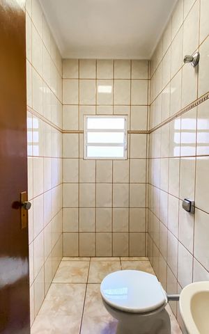 Casa para alugar com 150m², 3 quartos e 2 vagas Casa para alugar com 150m², 3 quartos e 2 vagasLavabo