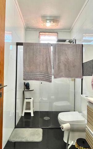 Casa à venda com 638m², 8 quartos e 4 vagas Casa à venda com 638m², 8 quartos e 4 vagasBanheiro Corredor - Casa 2
