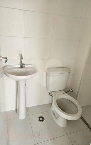 Apartamento à venda com 32m², 2 quartos e sem vaga