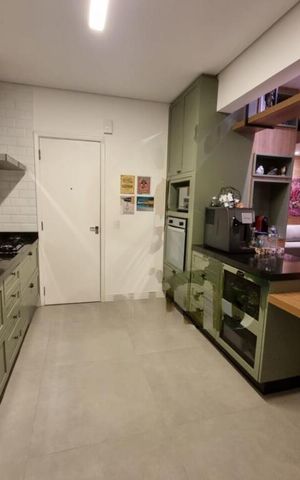Apartamento à venda com 128m², 3 quartos e 1 vaga