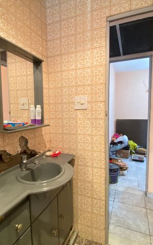Apartamento para alugar com 50m², 2 quartos e 1 vaga Apartamento para alugar com 50m², 2 quartos e 1 vagaBanheiro social