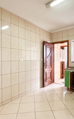 Casa à venda com 92m², 2 quartos e 1 vaga Casa à venda com 92m², 2 quartos e 1 vagaCozinha