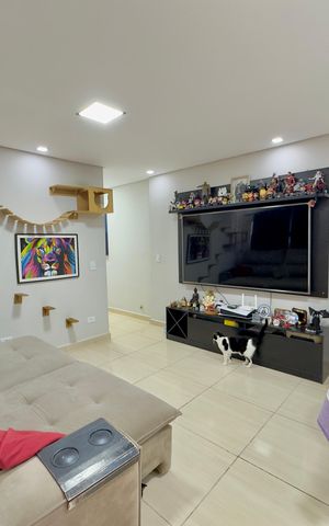 Casa à venda com 249m², 5 quartos e 2 vagas