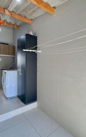 Casa à venda com 249m², 5 quartos e 2 vagas