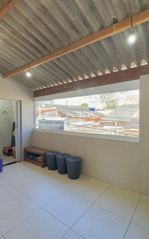 Casa à venda com 249m², 5 quartos e 2 vagas