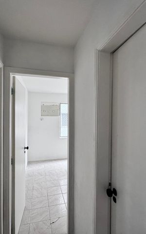 Apartamento à venda com 81m², 3 quartos e 1 vaga Apartamento à venda com 81m², 3 quartos e 1 vagaCorredor
