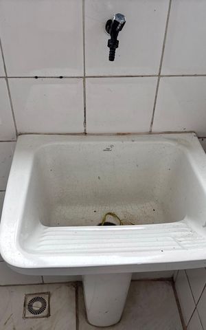 Apartamento à venda com 81m², 3 quartos e 1 vaga Apartamento à venda com 81m², 3 quartos e 1 vagaCozinha e Área de Serviço