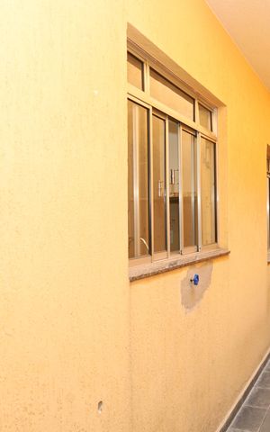 Casa para alugar com 69m², 2 quartos e sem vagaCorredor