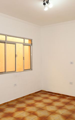 Casa para alugar com 69m², 2 quartos e sem vagaSala