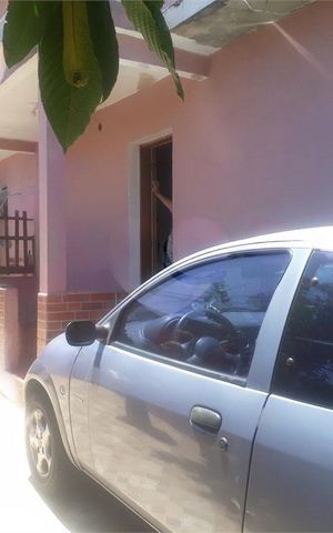 Casa à venda com 180m², 4 quartos e 3 vagas