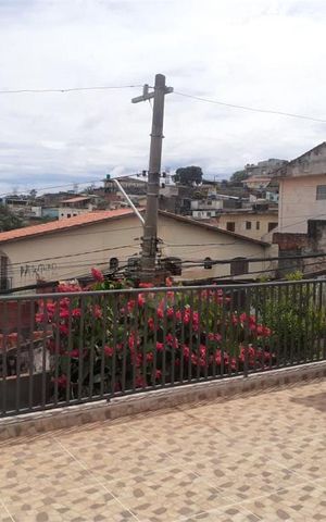 Casa à venda com 180m², 4 quartos e 3 vagas