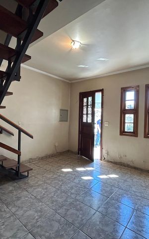 Casa para alugar com 167m², 3 quartos e sem vaga Casa para alugar com 167m², 3 quartos e sem vagaSala
