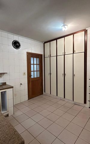 Casa para alugar com 167m², 3 quartos e sem vaga Casa para alugar com 167m², 3 quartos e sem vagaCozinha