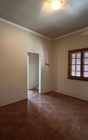 Casa para alugar com 167m², 3 quartos e sem vaga Casa para alugar com 167m², 3 quartos e sem vagaQuarto 6