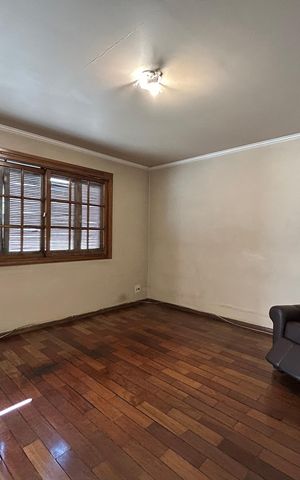 Casa para alugar com 167m², 3 quartos e sem vaga Casa para alugar com 167m², 3 quartos e sem vagaQuarto 1