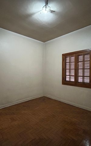 Casa para alugar com 167m², 3 quartos e sem vaga Casa para alugar com 167m², 3 quartos e sem vagaQuarto 4