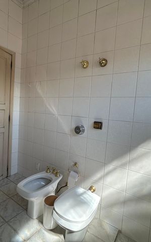 Casa para alugar com 167m², 3 quartos e sem vaga Casa para alugar com 167m², 3 quartos e sem vagaBanheiro