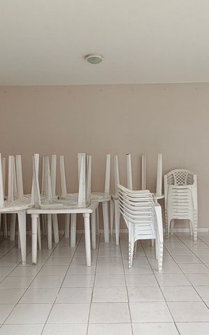 Casa de condomínio para alugar com 140m², 3 quartos e 2 vagas