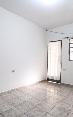 Casa para alugar com 50m², 2 quartos e sem vagaSala