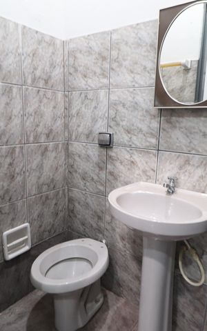 Casa para alugar com 50m², 2 quartos e sem vagaLavabo