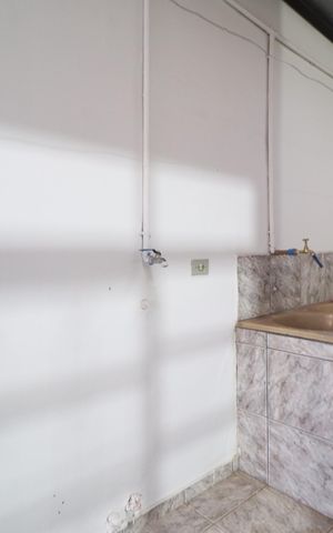Casa para alugar com 50m², 2 quartos e sem vagaÁrea de Serviço