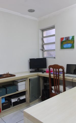Casa à venda com 160m², 3 quartos e 3 vagasEscritório