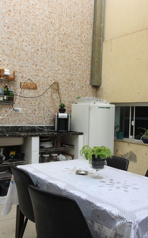 Casa à venda com 160m², 3 quartos e 3 vagasÁrea gourmet