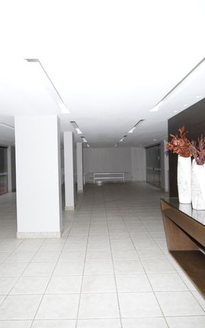 Apartamento à venda com 180m², 4 quartos e 3 vagasÁrea comum - Salão de festas