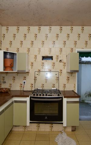 Casa para alugar com 325m², 4 quartos e 5 vagas Casa para alugar com 325m², 4 quartos e 5 vagasCozinha