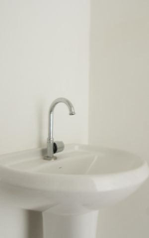 Apartamento para alugar com 37m², 2 quartos e sem vaga Apartamento para alugar com 37m², 2 quartos e sem vagaBanheiro