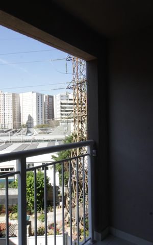 Apartamento para alugar com 37m², 2 quartos e sem vaga Apartamento para alugar com 37m², 2 quartos e sem vagaVaranda