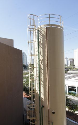 Apartamento para alugar com 37m², 2 quartos e sem vaga Apartamento para alugar com 37m², 2 quartos e sem vagaVaranda