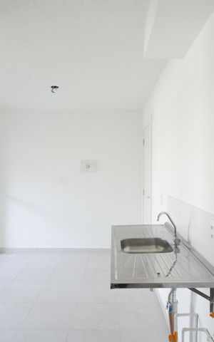 Apartamento para alugar com 37m², 2 quartos e sem vaga Apartamento para alugar com 37m², 2 quartos e sem vagaSala / cozinha