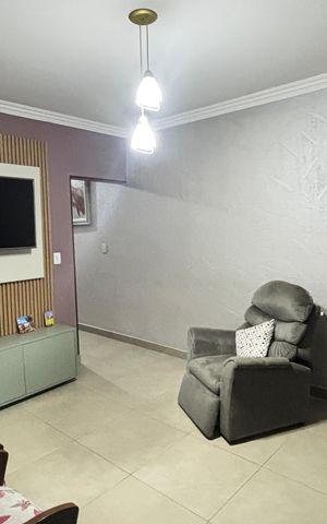 Casa à venda com 180m², 4 quartos e 2 vagas Casa à venda com 180m², 4 quartos e 2 vagasSala