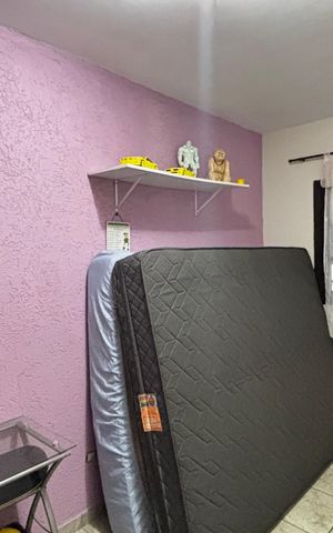 Casa à venda com 180m², 4 quartos e 2 vagas Casa à venda com 180m², 4 quartos e 2 vagasQuarto 2