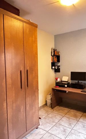 Casa à venda com 180m², 4 quartos e 2 vagas Casa à venda com 180m², 4 quartos e 2 vagasQuarto 3