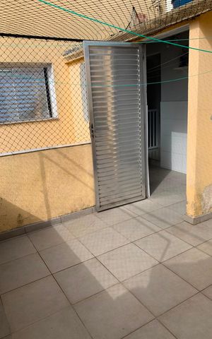Casa à venda com 125m², 3 quartos e 1 vaga Casa à venda com 125m², 3 quartos e 1 vagaÁrea externa