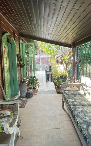 Casa à venda com 179m², 3 quartos e 2 vagasÁrea externa