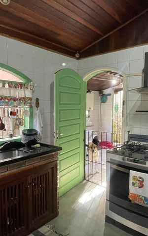 Casa à venda com 179m², 3 quartos e 2 vagasCozinha