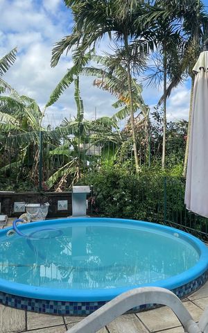 Casa à venda com 179m², 3 quartos e 2 vagasÁrea externa