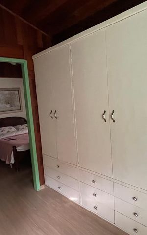 Casa à venda com 179m², 3 quartos e 2 vagasCloset da suíte