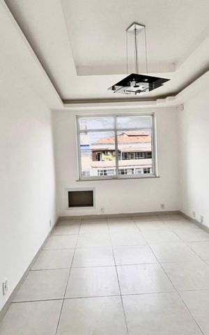 Apartamento à venda com 89m², 3 quartos e sem vaga Apartamento à venda com 89m², 3 quartos e sem vagaSala