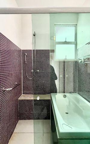 Apartamento à venda com 89m², 3 quartos e sem vaga Apartamento à venda com 89m², 3 quartos e sem vagaBaheiro