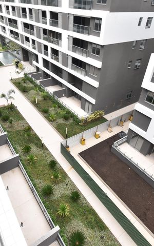 Apartamento à venda com 97m², 2 quartos e 2 vagasSacada da suíte 1 e 2