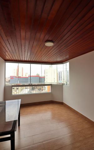 Apartamento à venda com 130m², 4 quartos e 2 vagasSala Sacada