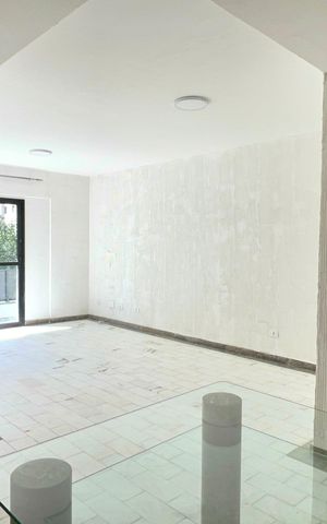Apartamento à venda com 58m², 1 quarto e 1 vaga Apartamento à venda com 58m², 1 quarto e 1 vagaSala