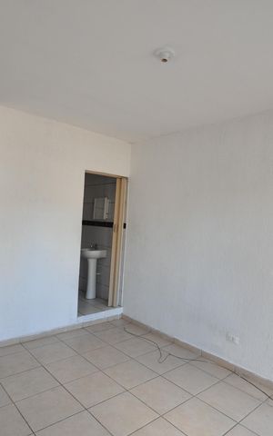 Casa para alugar com 45m², 1 quarto e sem vagaQuarto