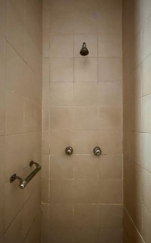 Apartamento para alugar com 80m², 2 quartos e sem vaga Apartamento para alugar com 80m², 2 quartos e sem vagaBanheiro social